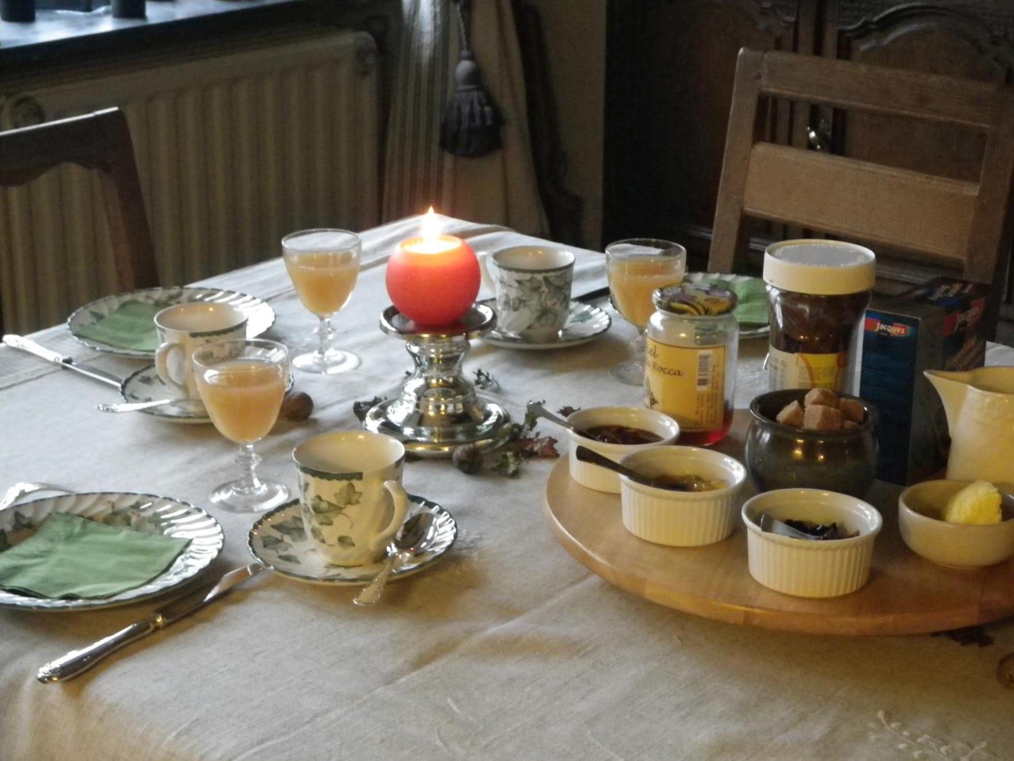 B&B Le Moulin De Resteigne Luaran gambar